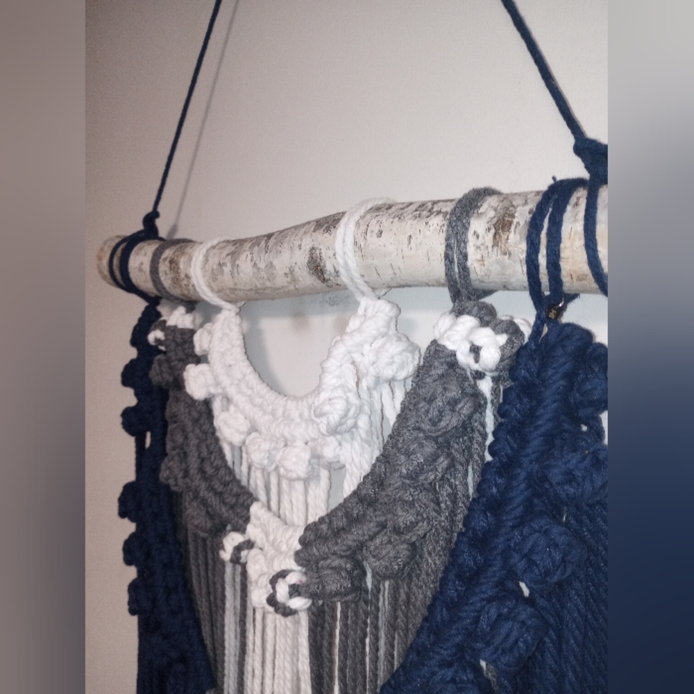 💙🩶🤍 Handmade Birch Wood Macrame Wall Hanging deco home decoration - Picture 6 of 9